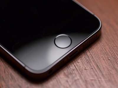 Apple патентует кнопку "Домой", выполненную из жидкого металла