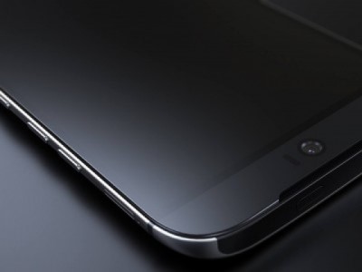 HTC One M10 замечен на новой фотографии