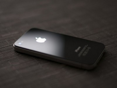 Apple может вернуться к дизайну iPhone 4 в 2017 году